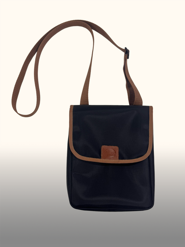 Morral pequeño Negro — frente